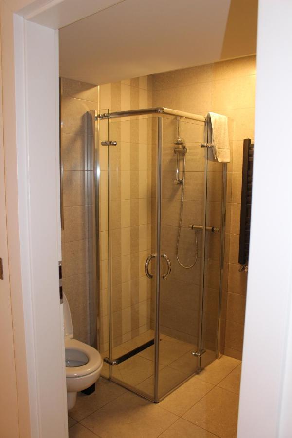 Blossom Lane Apartment Woodford  Экстерьер фото